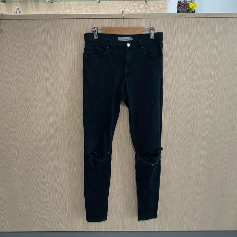 Topshop jeans (SO comfortable)